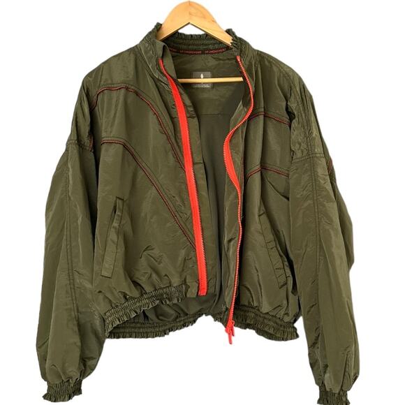 Free People Movement Starting Lineup Windbreaker Green Orange NEW Size Medium - Picture 3 of 8